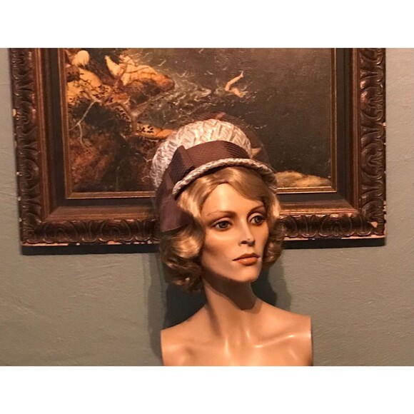 Vintage 60s Hat 1960s Straw XL Pillbox Cloche Netting Jackie Kennedy Mod Retro - Picture 2 of 9